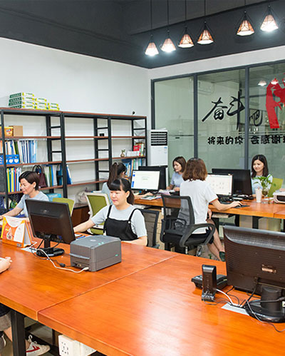 联系91麻豆产精品久久久久久