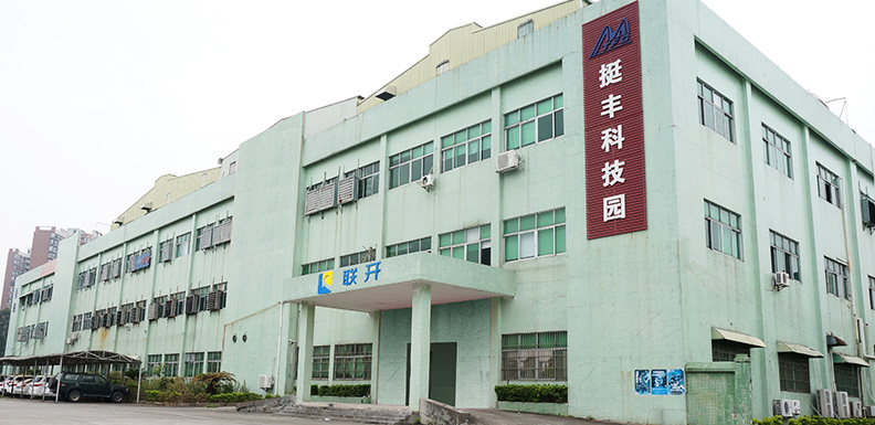 91麻豆产精品久久久久久金属